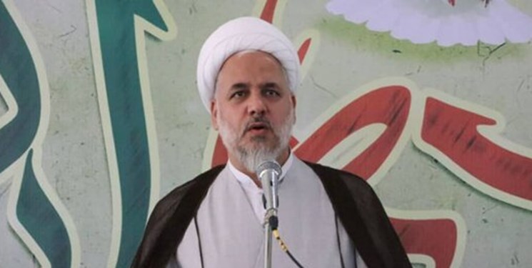 امام جمعه ساوه: شور و پویایی انقلاب همچنان تازه است