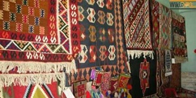 نمایشگاه آثار هنری و کسب و کارهای کوچک در نیم‌ور آغاز به کار کرد+ فیلم